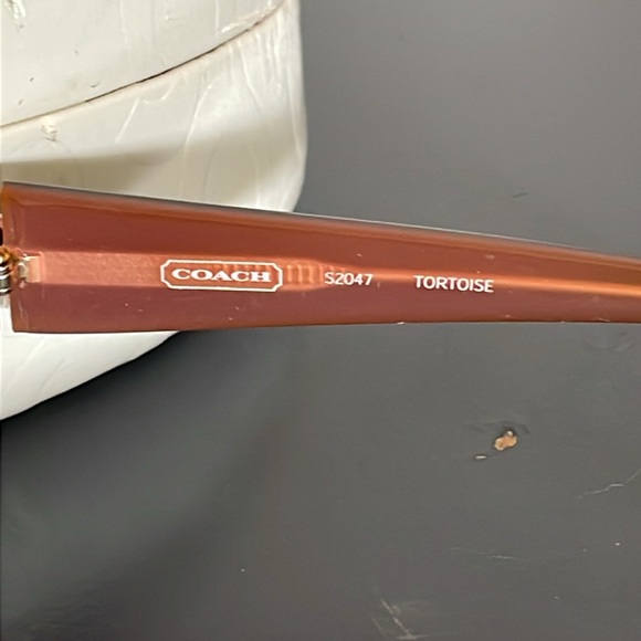 Coach Tortoise Sunglasses - Picture 4 of 6